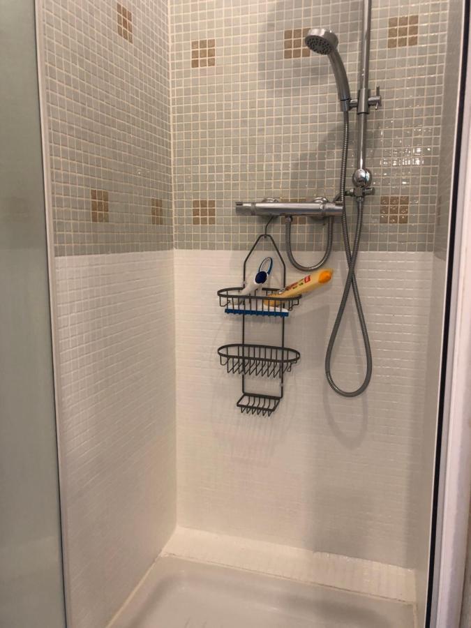 维勒克罗兹Le Cabanon Des Hirondelles别墅 外观 照片