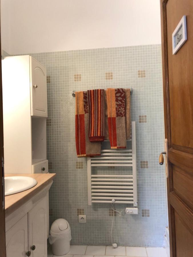 维勒克罗兹Le Cabanon Des Hirondelles别墅 外观 照片