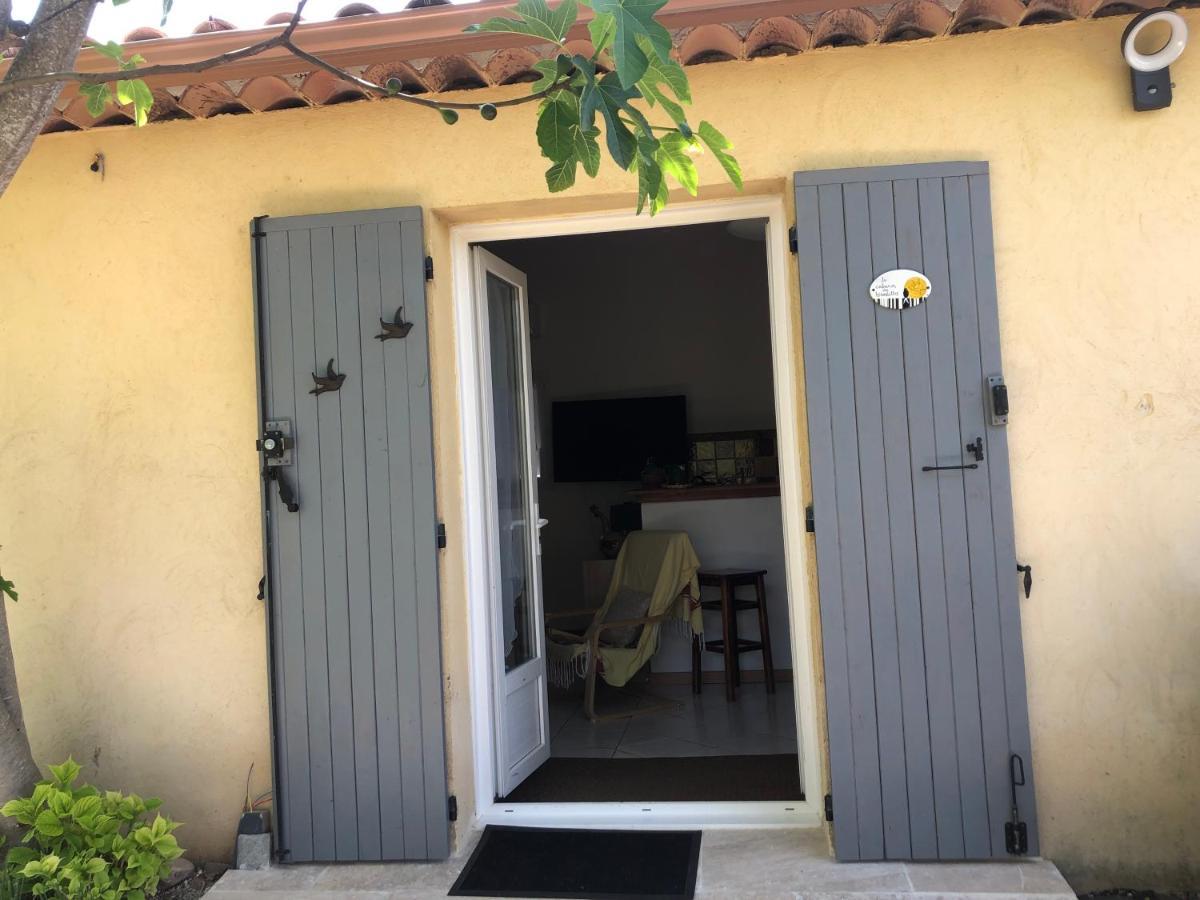 维勒克罗兹Le Cabanon Des Hirondelles别墅 外观 照片